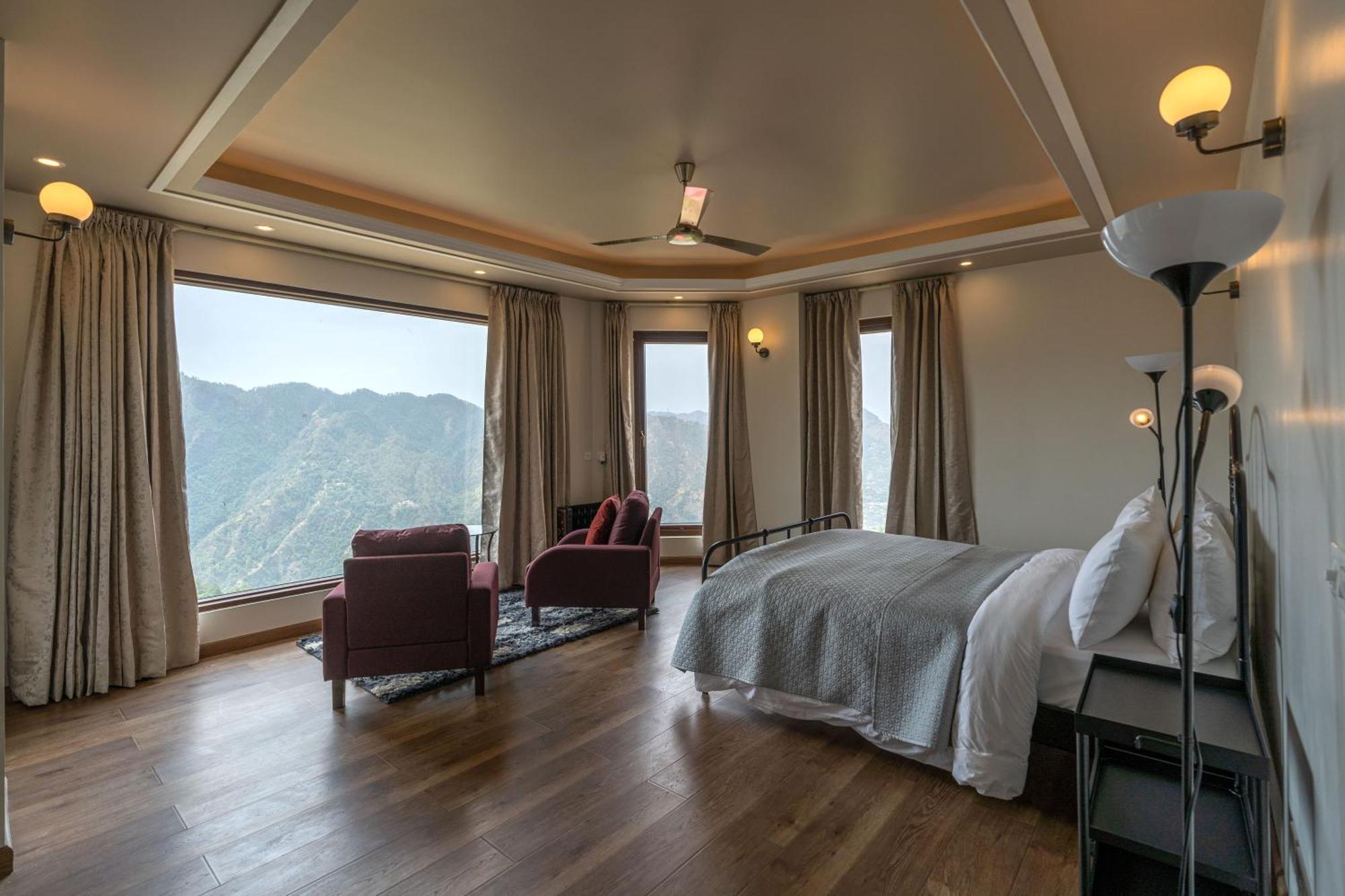 The Manor Luxury Apartments, Shimla Mashobra Exteriör bild