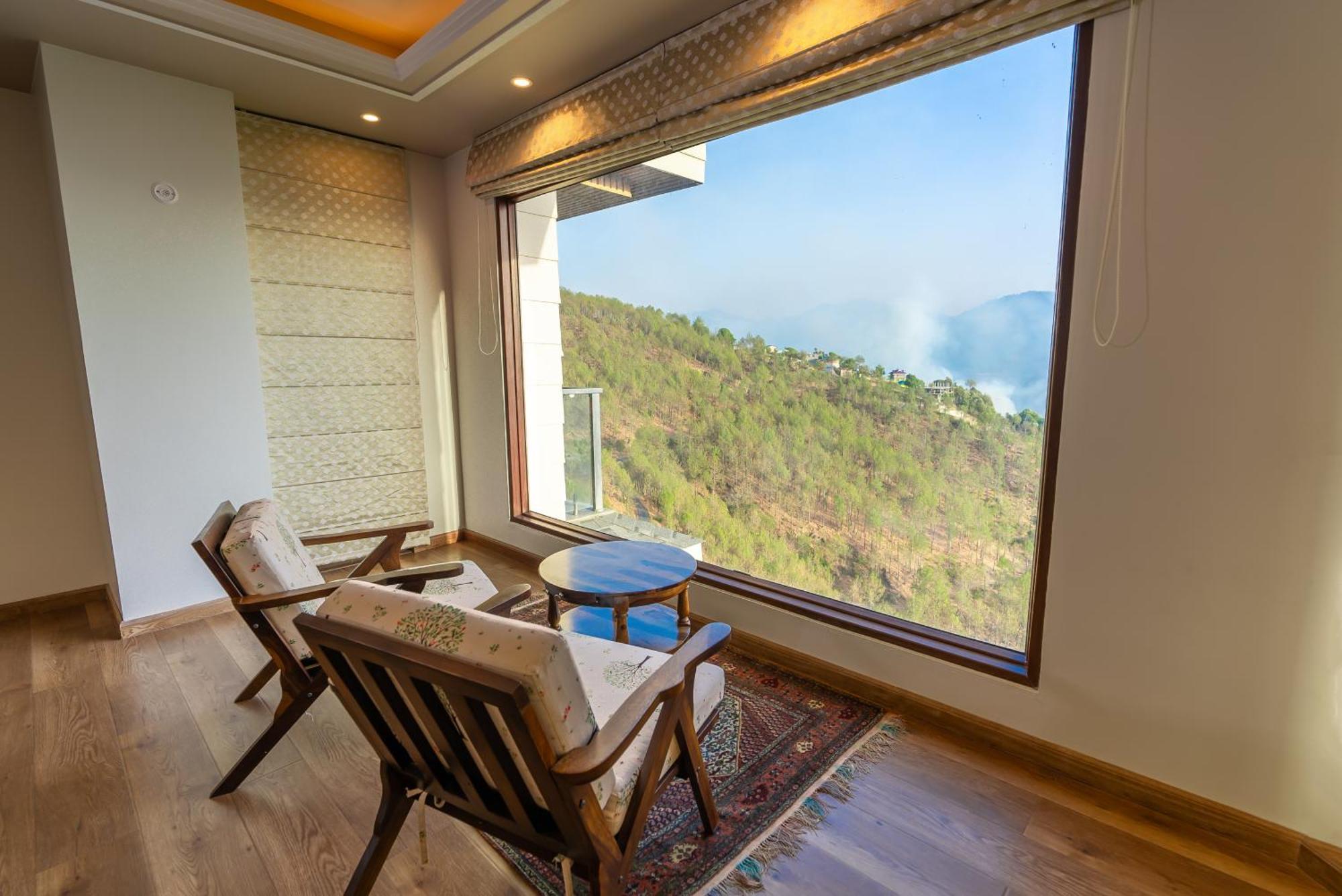 The Manor Luxury Apartments, Shimla Mashobra Exteriör bild