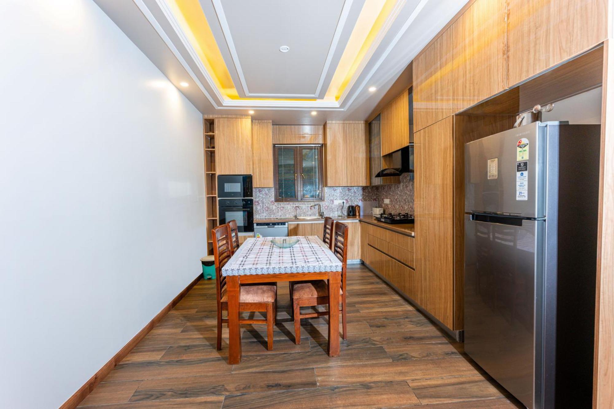 The Manor Luxury Apartments, Shimla Mashobra Exteriör bild