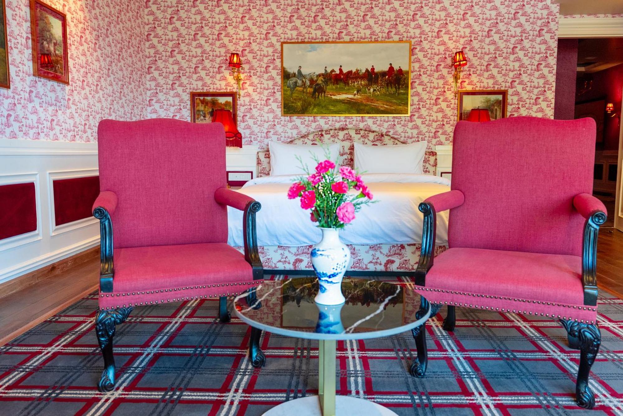 The Manor Luxury Apartments, Shimla Mashobra Exteriör bild